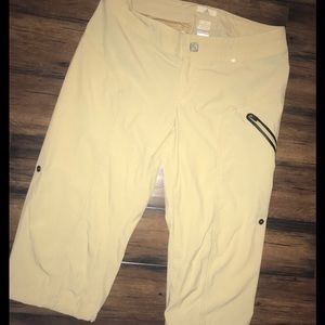 Ascend Active cropped pants to shorts size 8 - 🍁